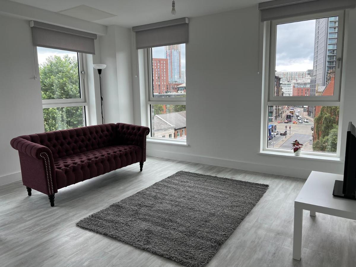 Crown X Chapel Apartments Manchester Dış mekan fotoğraf